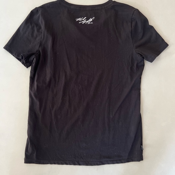 KARL LAGERFELD PARIS Sunglass Pocket T-Shirt —  Size S - Picture 8 of 12